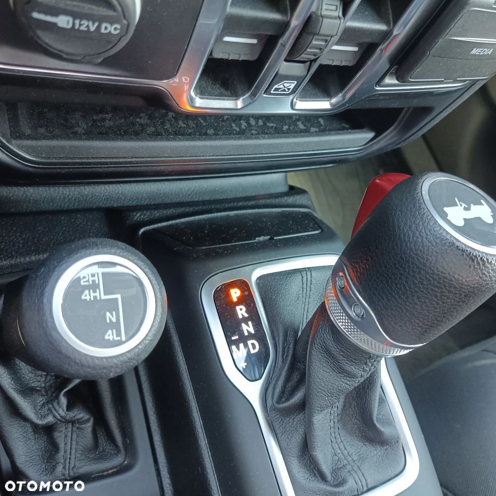 Jeep Wrangler Unlimited 2.0 T-GDI Hardtop AWD Automatik Sport - 6