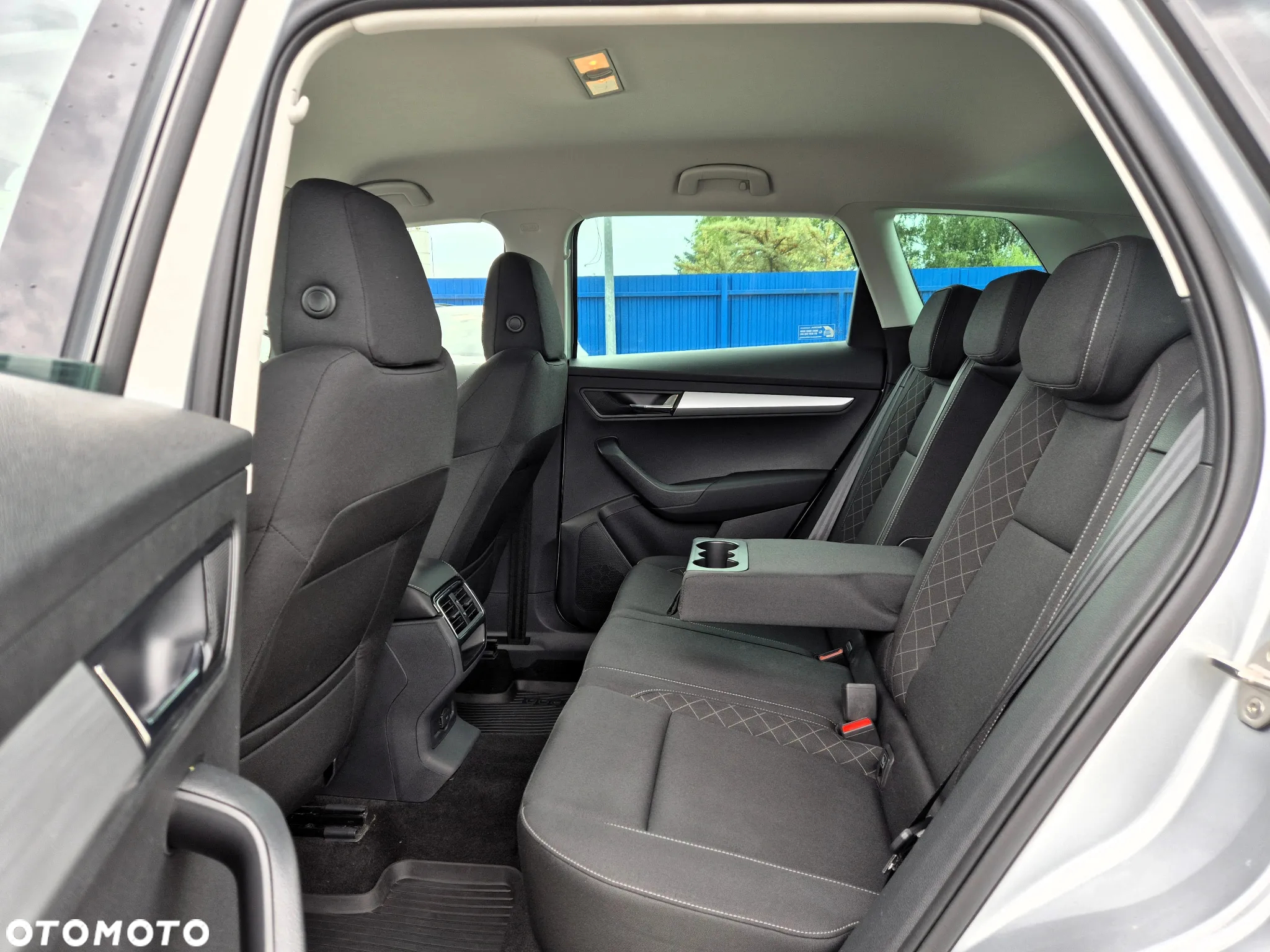 Skoda Karoq 1.5 TSI ACT GPF 4x2 Ambition - 17