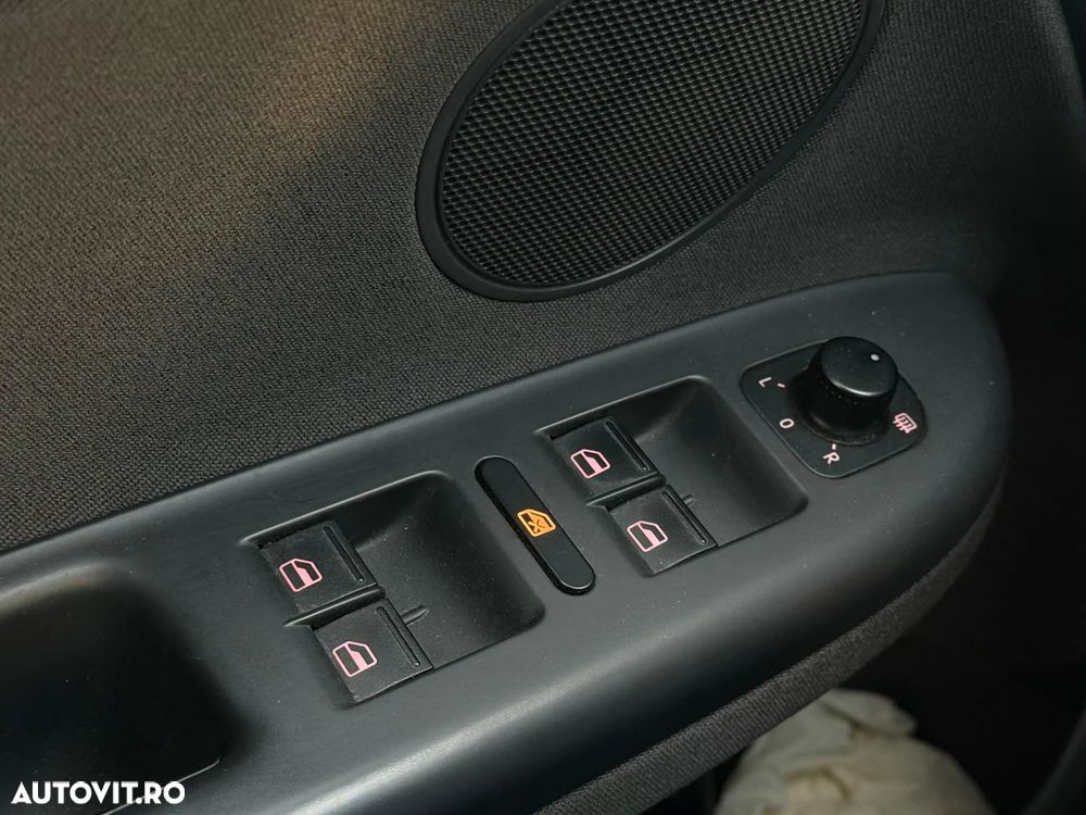 Volkswagen Golf Plus 1.4 TSI Comfortline - 14