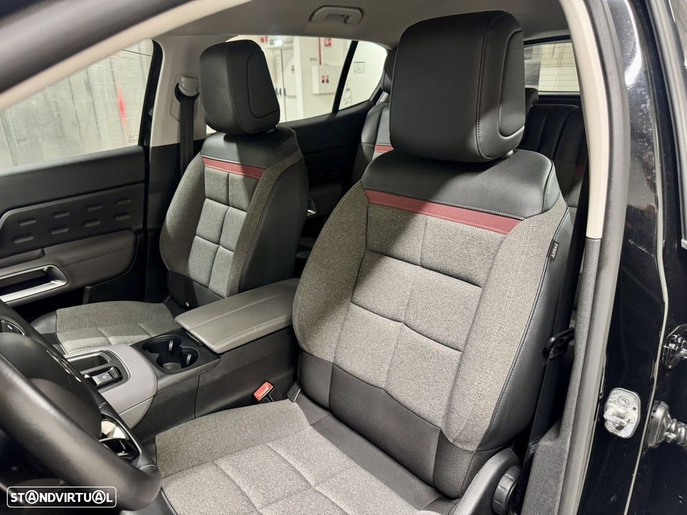 Citroën C5 Aircross 1.2 PureTech Feel Pack EAT8 — fotografia 27