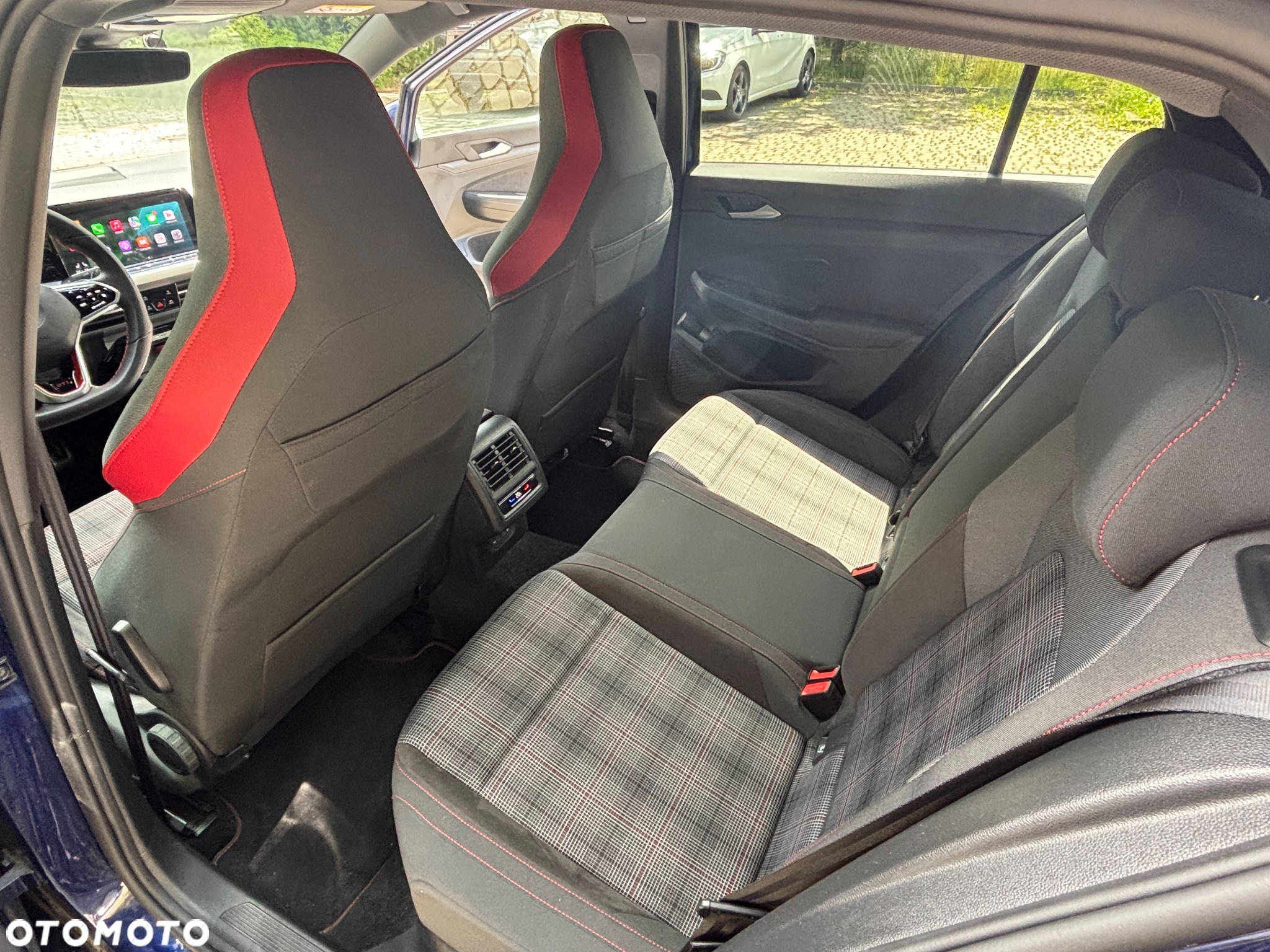 Volkswagen Golf VIII 2.0 TSI GTI DSG - 11