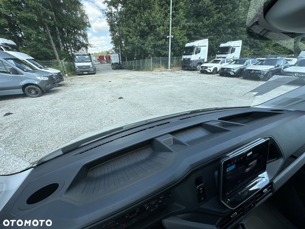 Volkswagen Crafter 35 furgon wysoki dach, 2,0 TDI 177KM, przedni, 6-bieg manualna 3640 mm, Euro 6 - 24