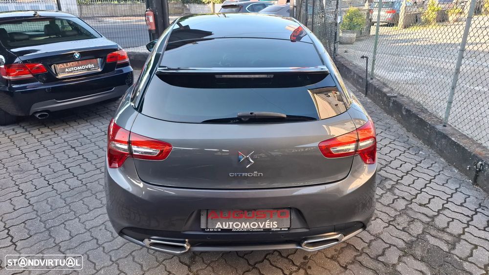 Citroën DS5 e-HDi 110 EGS6 SoChic - 13