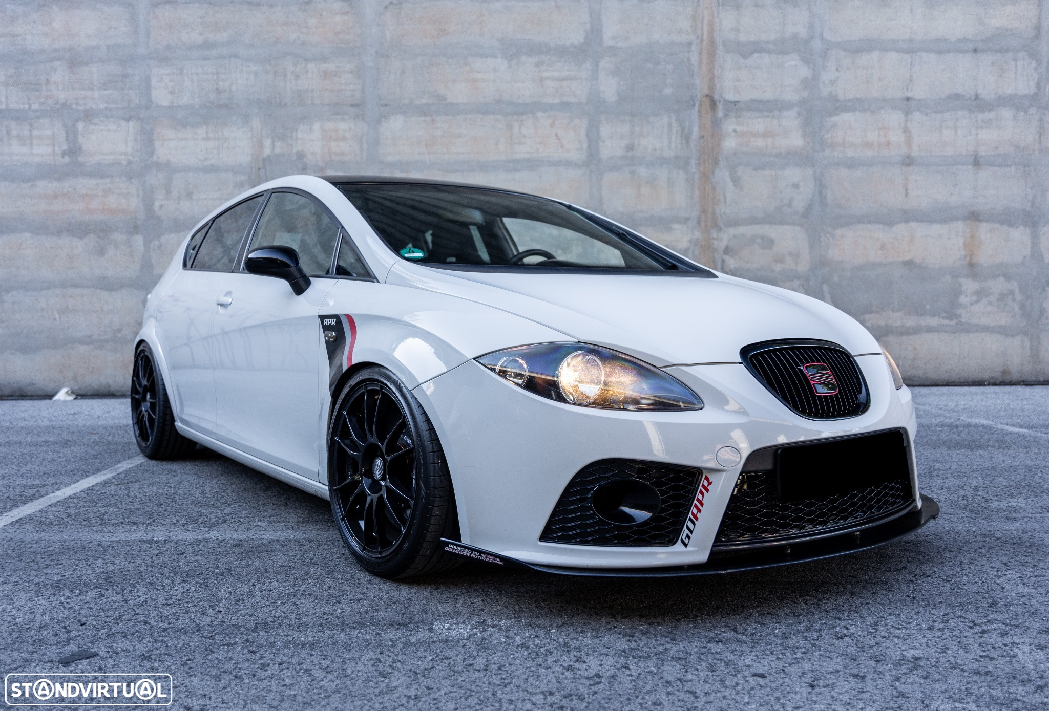 SEAT Leon 2.0 TSI Cupra - 9