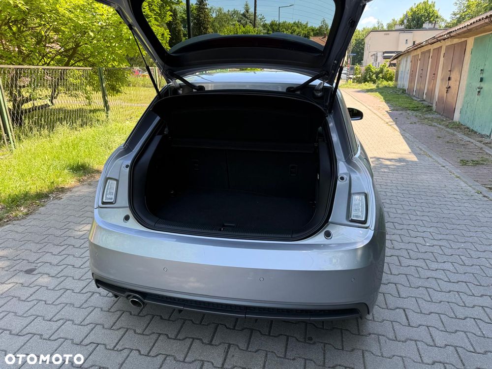 Audi A1 3-drzwiowe 1.6 TDI S tronic design - 31