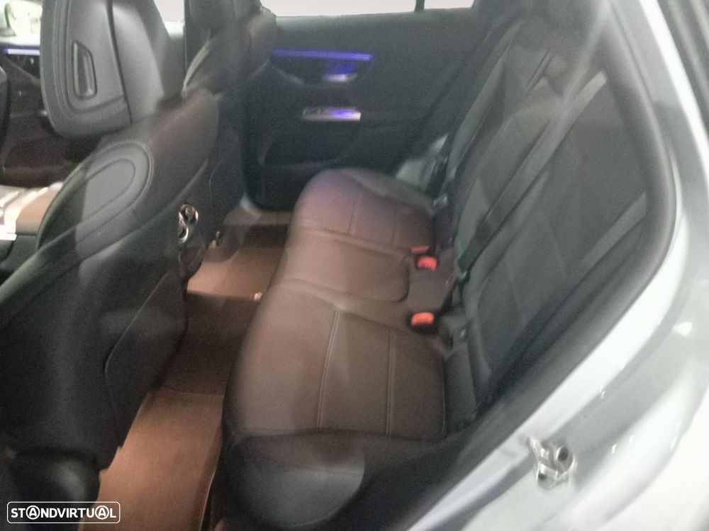 Mercedes-Benz GLC 300 d 4Matic - 14