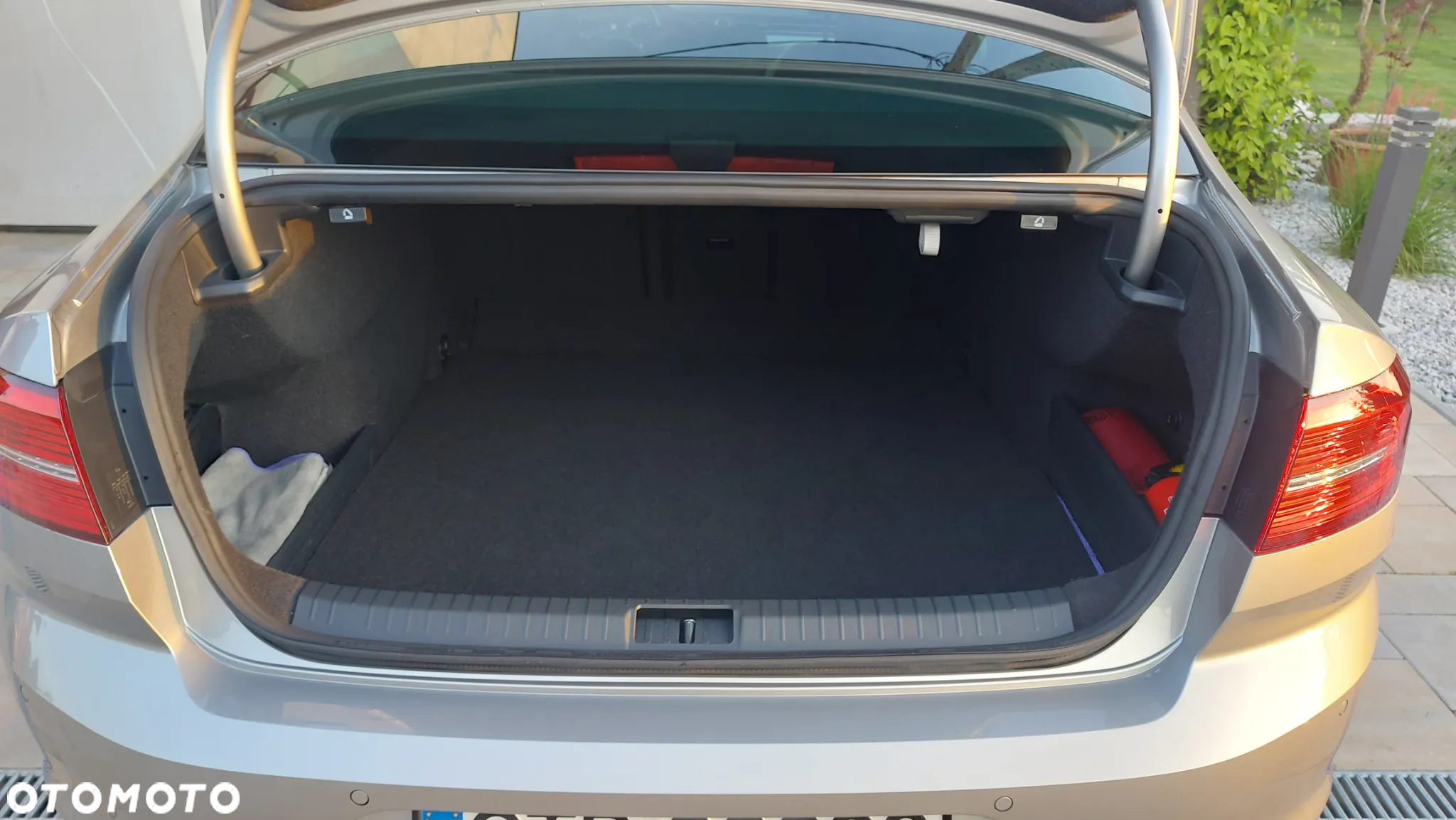 Volkswagen Passat - 10