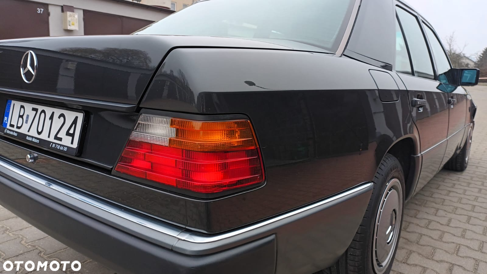 Mercedes-Benz W124 (1984-1993) - 27