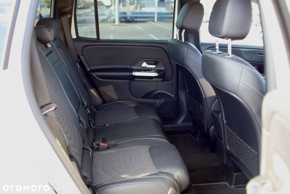 Mercedes-Benz GLB 200 7G-DCT - 18