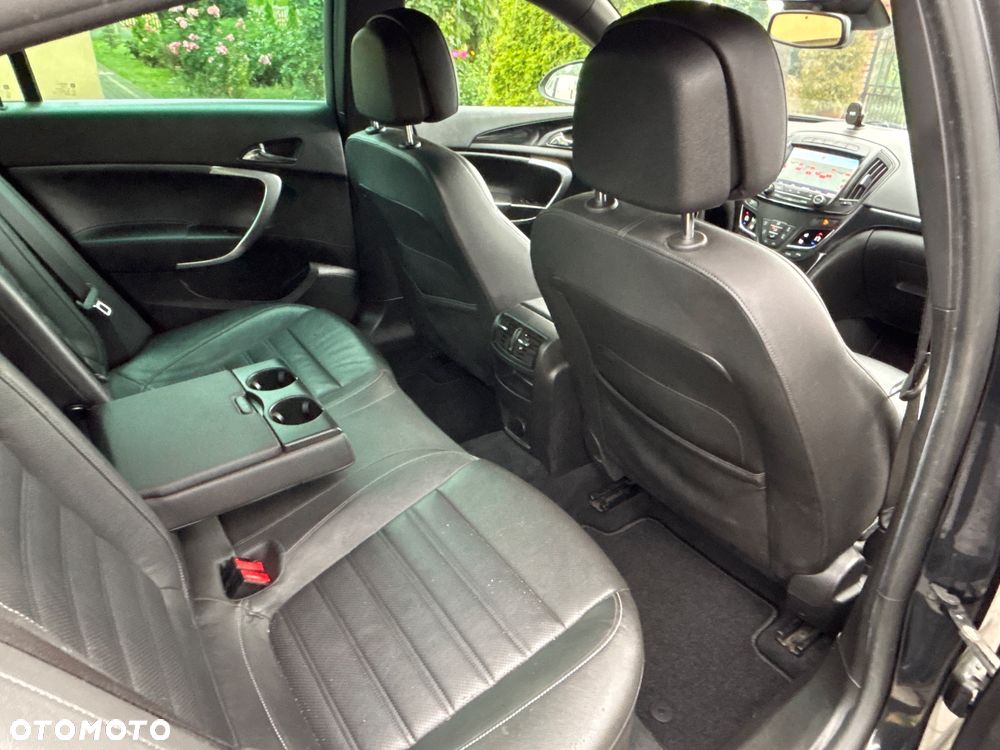 Opel Insignia 2.0 T Cosmo S&S - 39