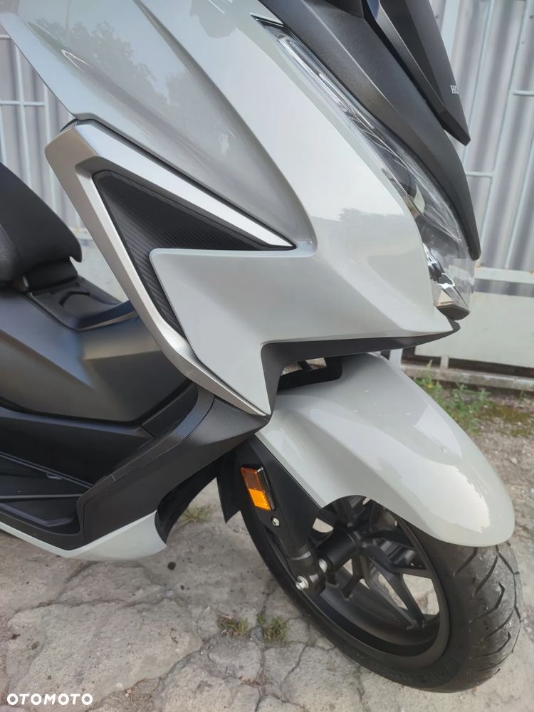 Honda NSS - 11