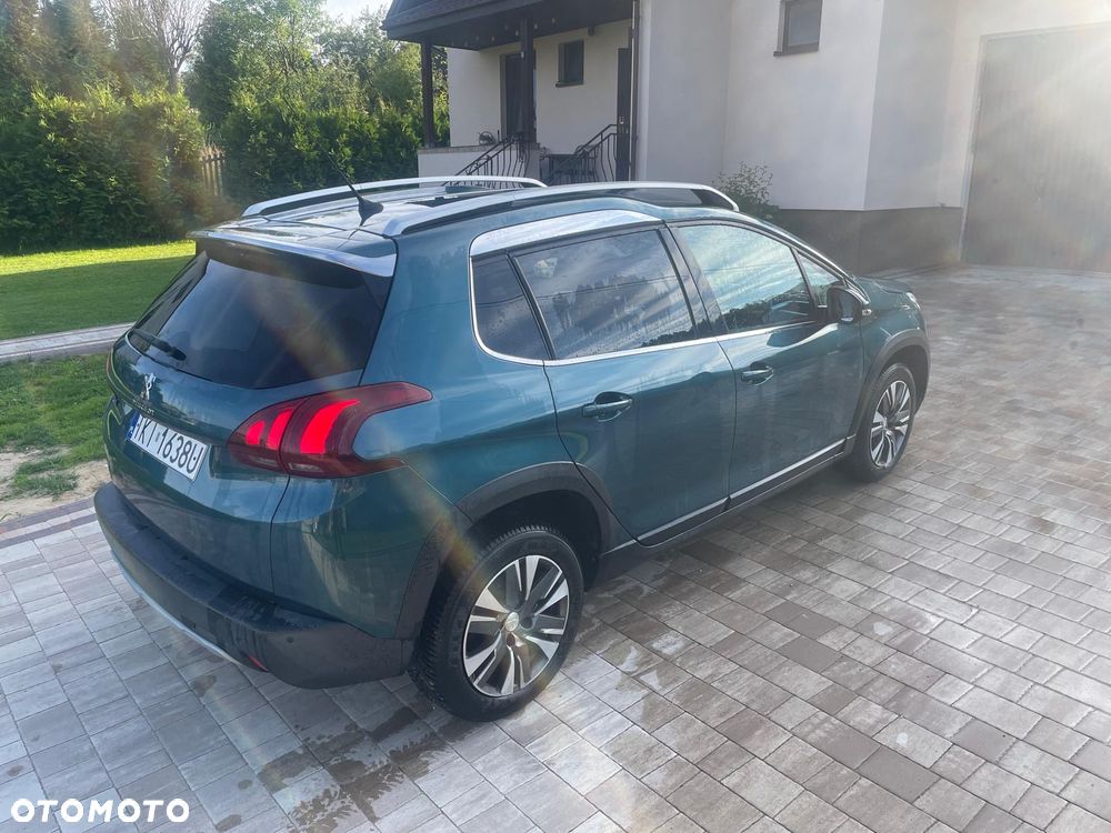 Peugeot 2008 BlueHDi 100 STOP & START Allure - 6