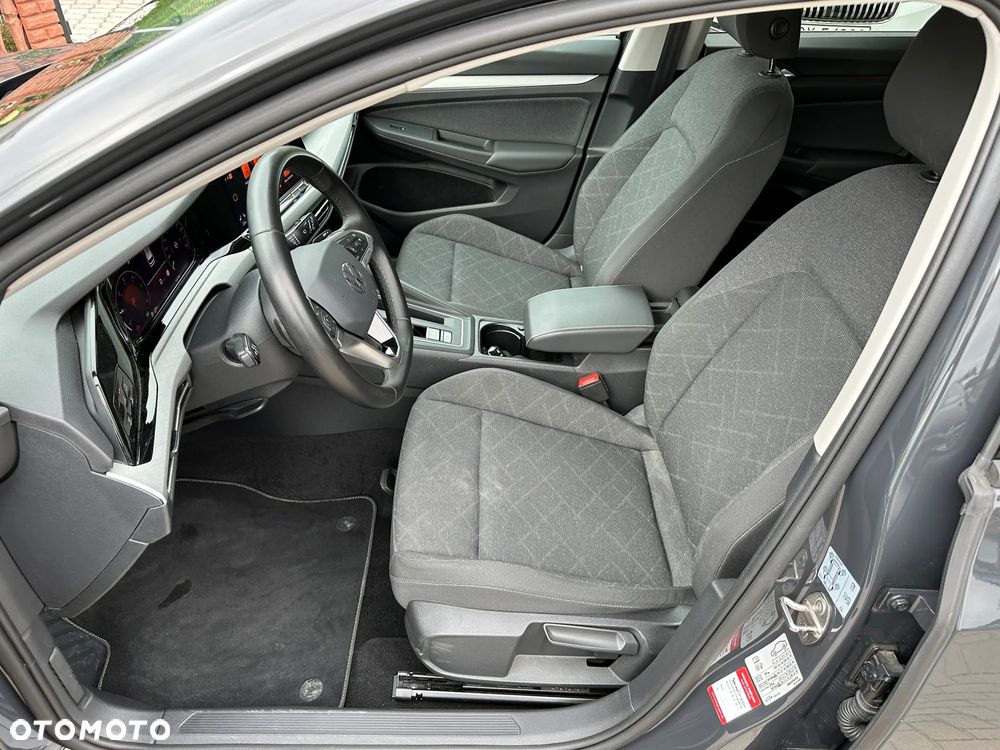 Volkswagen Golf - 19