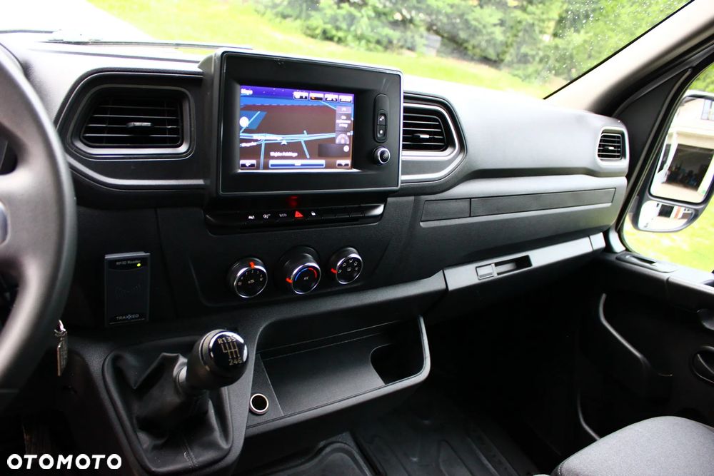 Renault Master 2.3 DCI 150KM BRYGADÓWKA 7 OSOBOWA +PAKA NAVIGACJA +KAMERA COFANIA  FV23% - 16