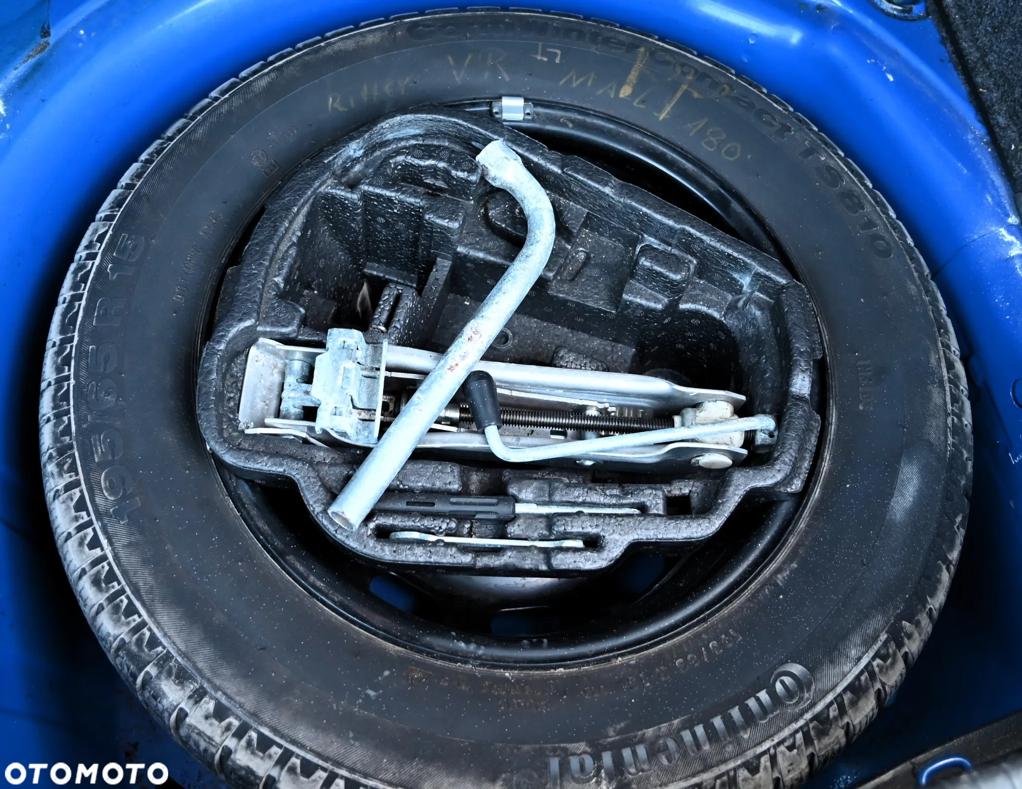 Volkswagen Golf - 30
