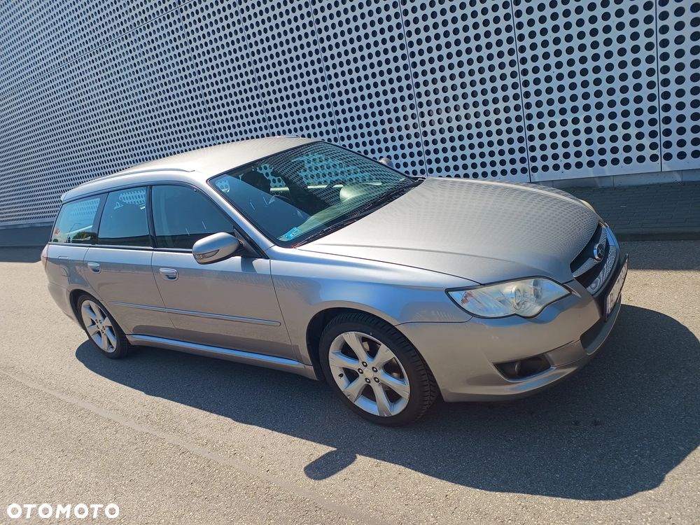 Subaru Legacy - 6