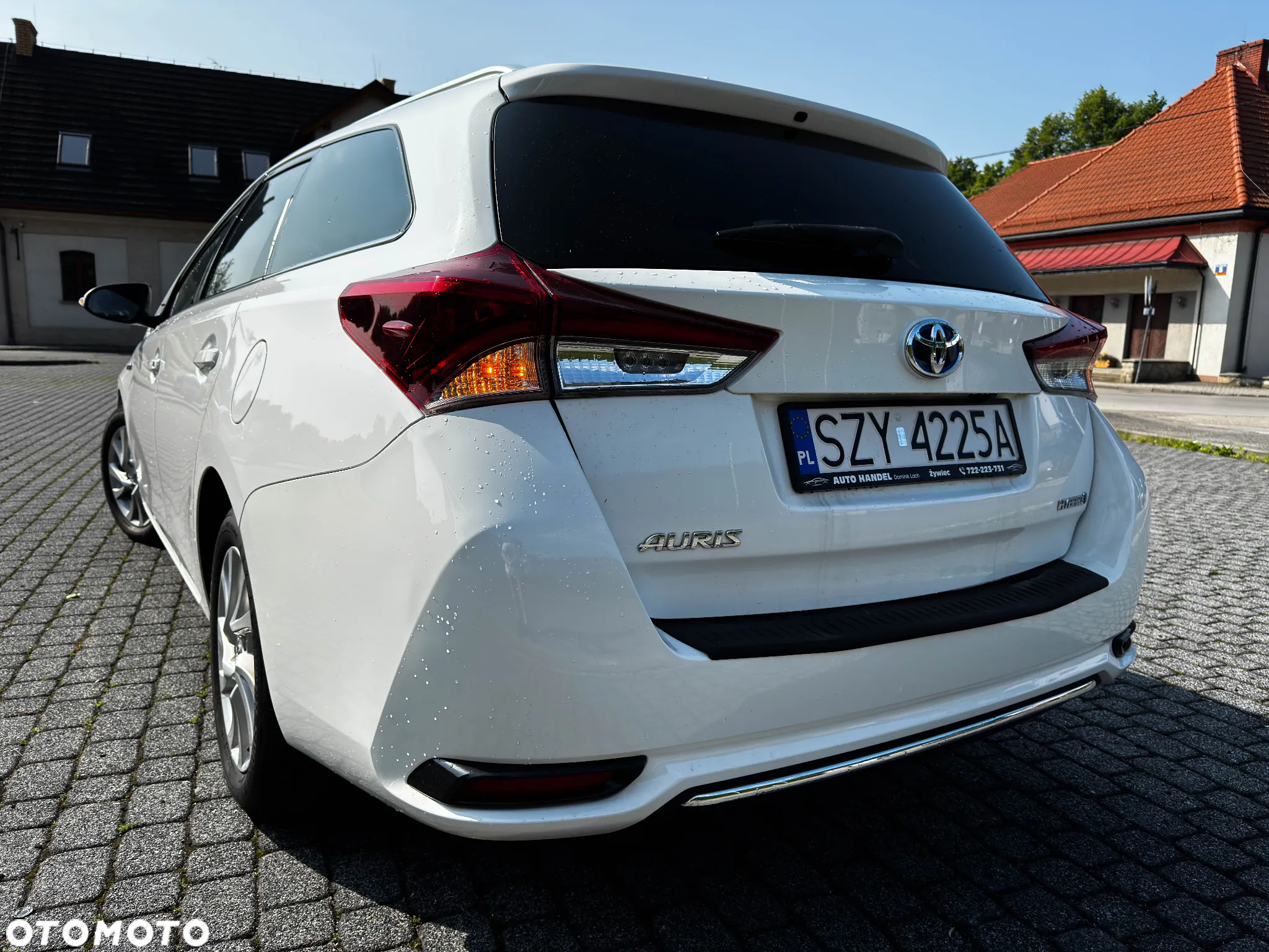 Toyota Auris 1.8 VVT-i Hybrid Automatik Edition S+ - 17