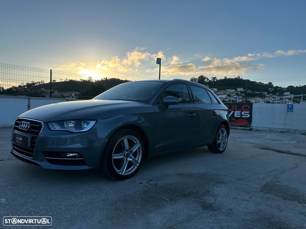 Audi A3 Sportback 1.6 TDI Attraction - 14