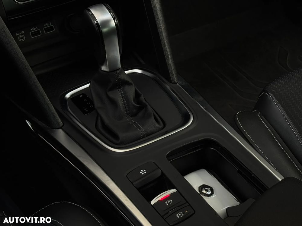 Renault Megane TCe 140 EDC GPF Equilibre - 21