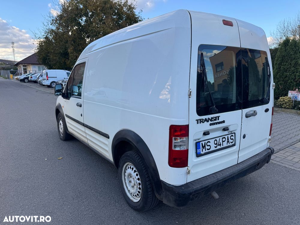 Ford Transit Connect - 4