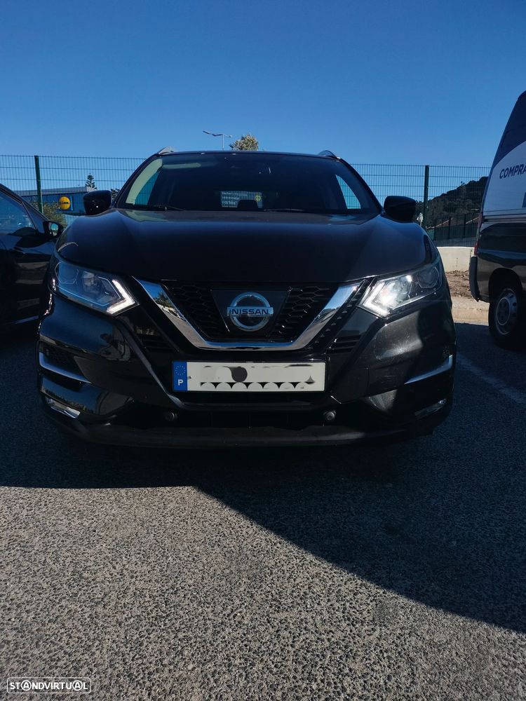 Nissan Qashqai - 1
