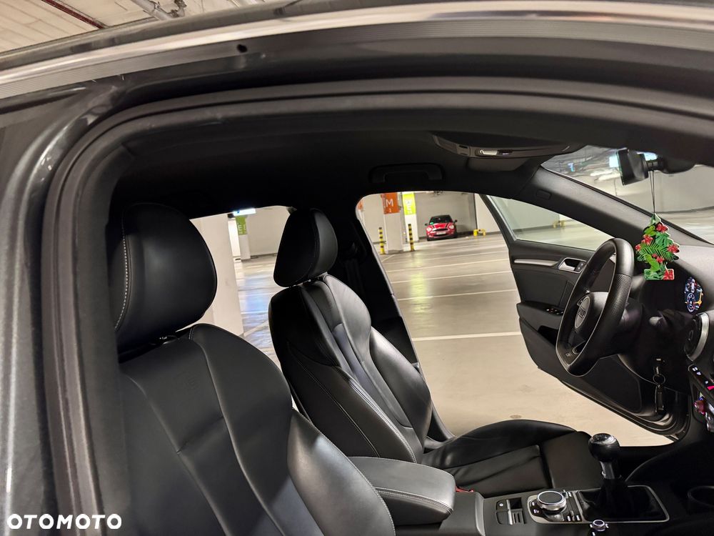 Audi A3 Sportback 2.0 TDI quattro S line Sportpaket - 24