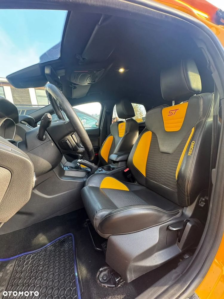 Ford Focus - 10