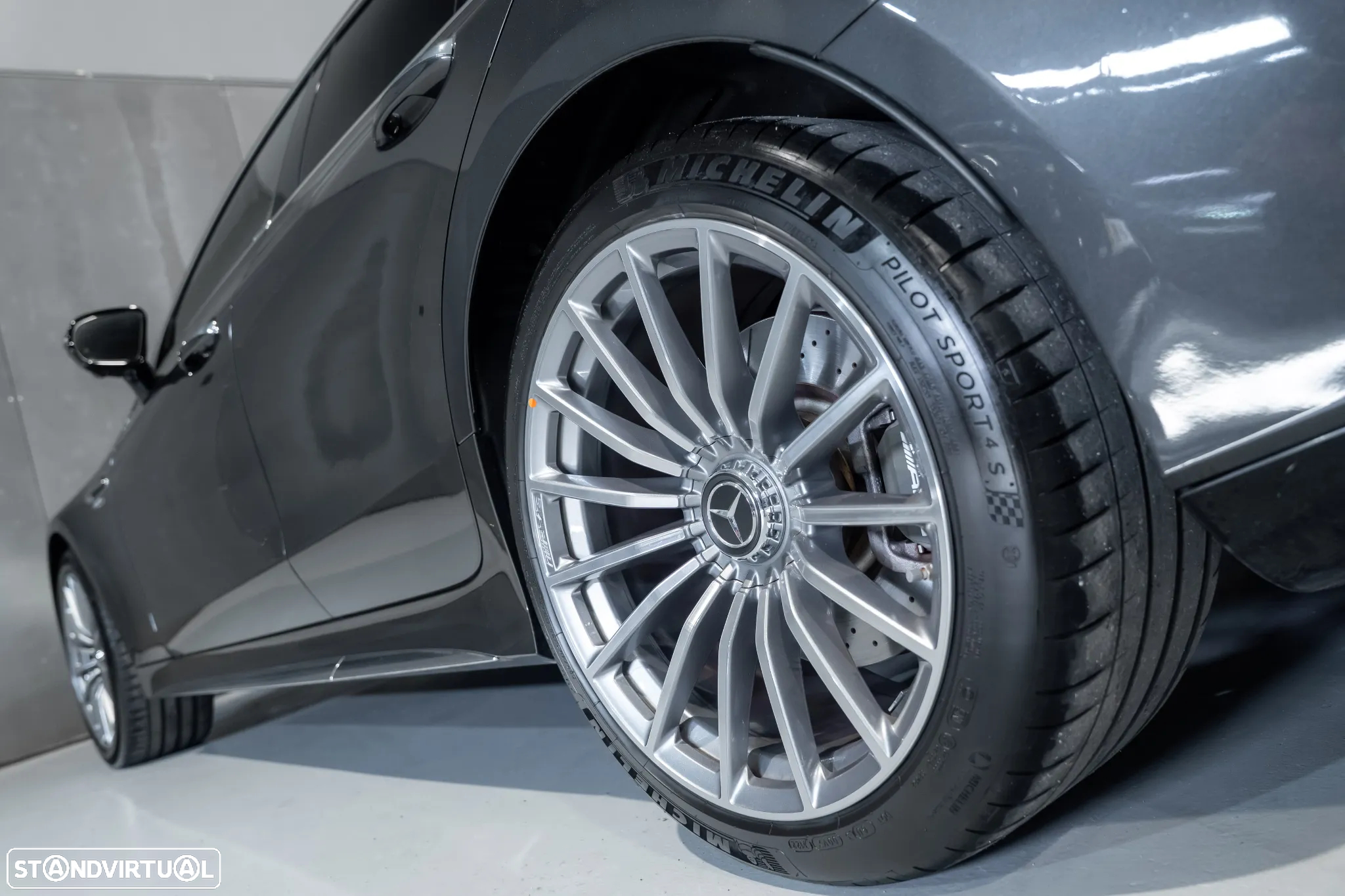 Mercedes-Benz AMG GT 53 4Matic+ - 8