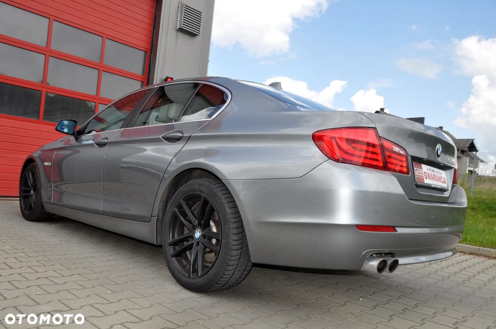 BMW Seria 5 520d Luxury Line - 19