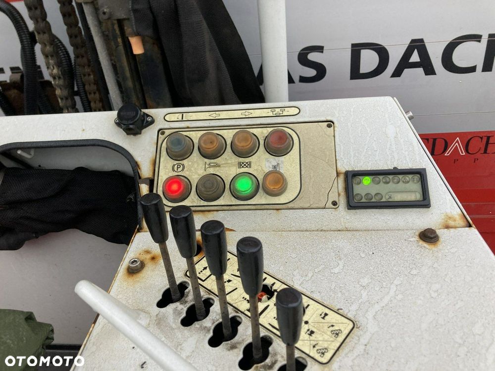 Scania Scania G320 Wózek PALFINGER Firanka Plandeka plandeka Moffett 2012 - 10