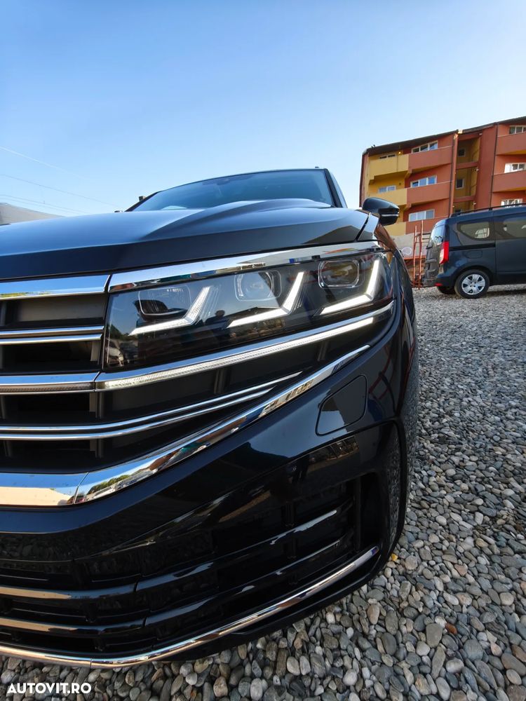 Volkswagen Touareg V6 TDI 4MOTION Elegance - 38