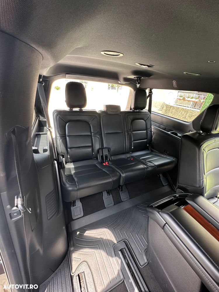 Lincoln Navigator - 26