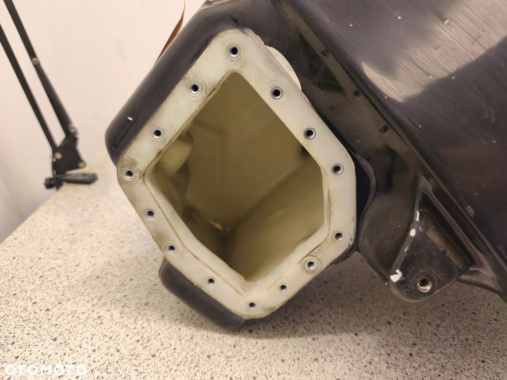 Bak, zbiornik paliwa Triumph Daytona 955i 955 - 7