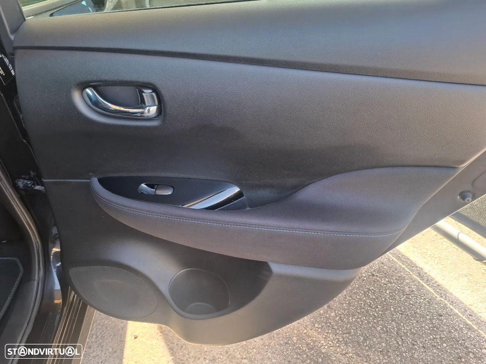 Nissan Leaf Acenta - 51