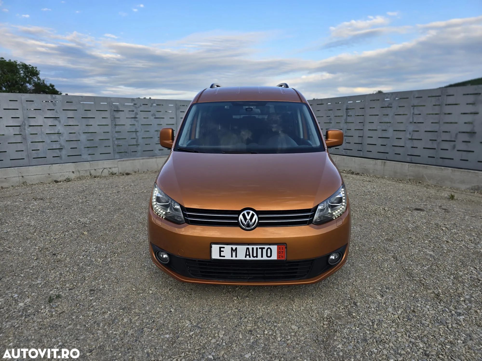 Volkswagen Caddy Maxi 2.0 TDI 4Motion Comfortline - 1