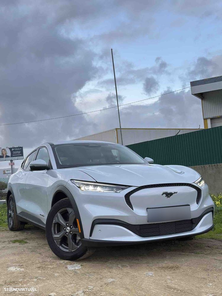 Ford Mustang Mach-E Standard - 1