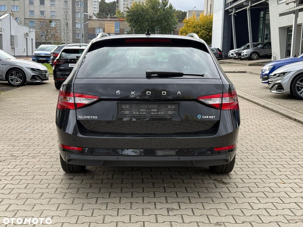 Skoda Superb 1.5 TSI Ambition DSG - 6