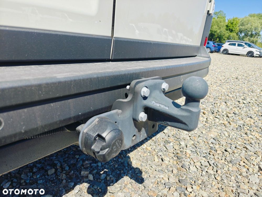 Volkswagen Crafter L4H3 140 KM Full LED Kamera Tempomat ErgoComfort Hak NOWY - 12