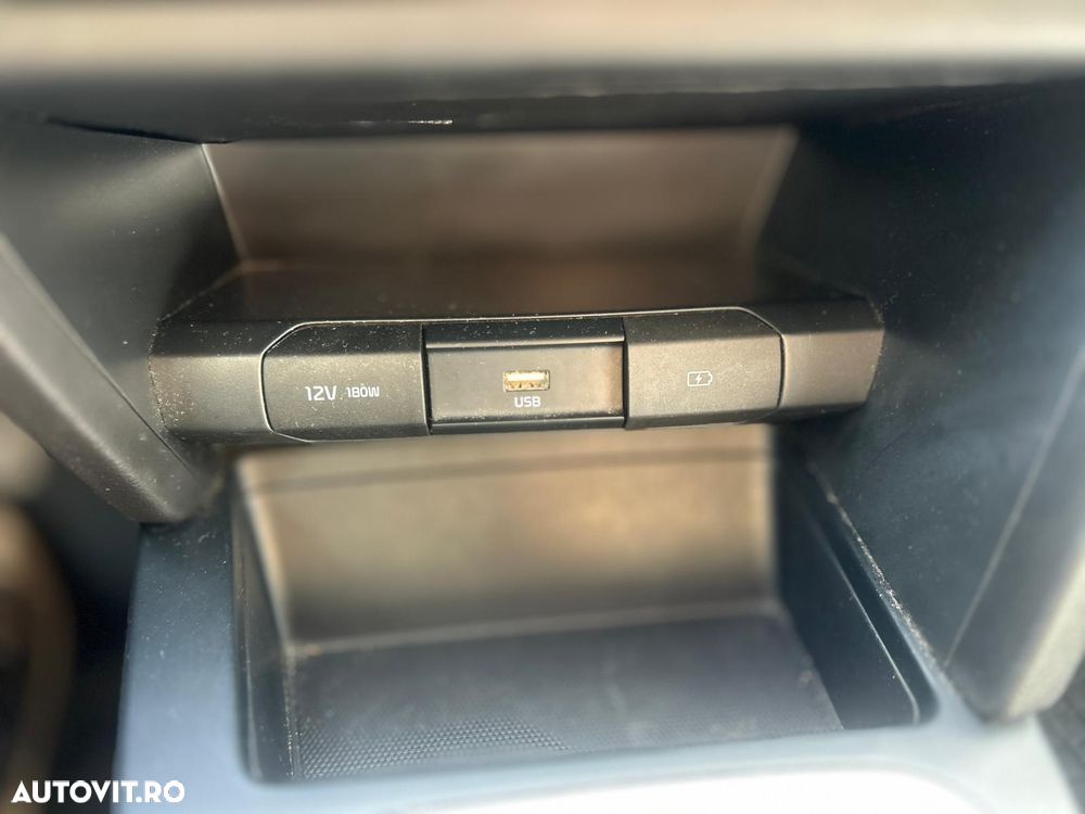 Kia Ceed - 26