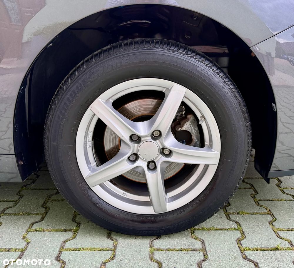 Toyota Verso 1.8 Premium 7os - 7