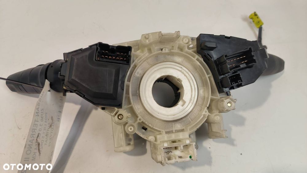 PRZEŁĄCZNIK ZESPOLONY NISSAN TERRANO II - 4