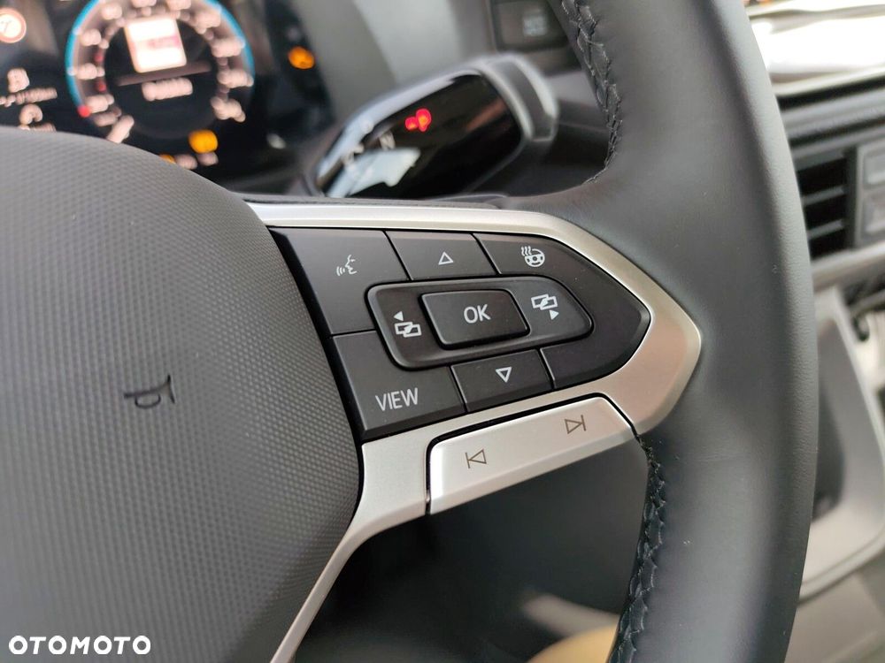 Volkswagen Crafter 35 furgon 177km Automat 3640 - 22