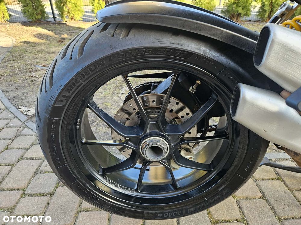 Ducati Multistrada - 9