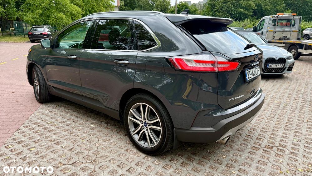 Ford Edge - 8