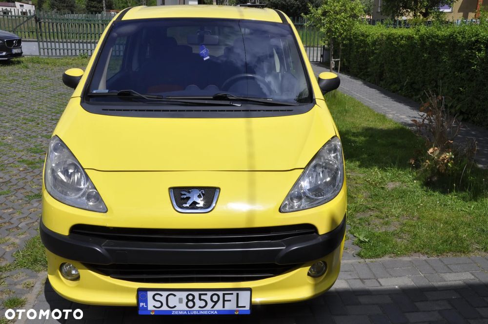 Peugeot 1007 1.6 Trendy 2-Tronic - 2