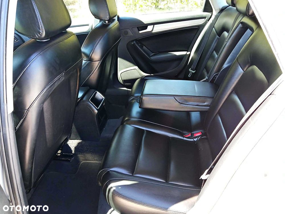 Audi A4 Limousine - 7