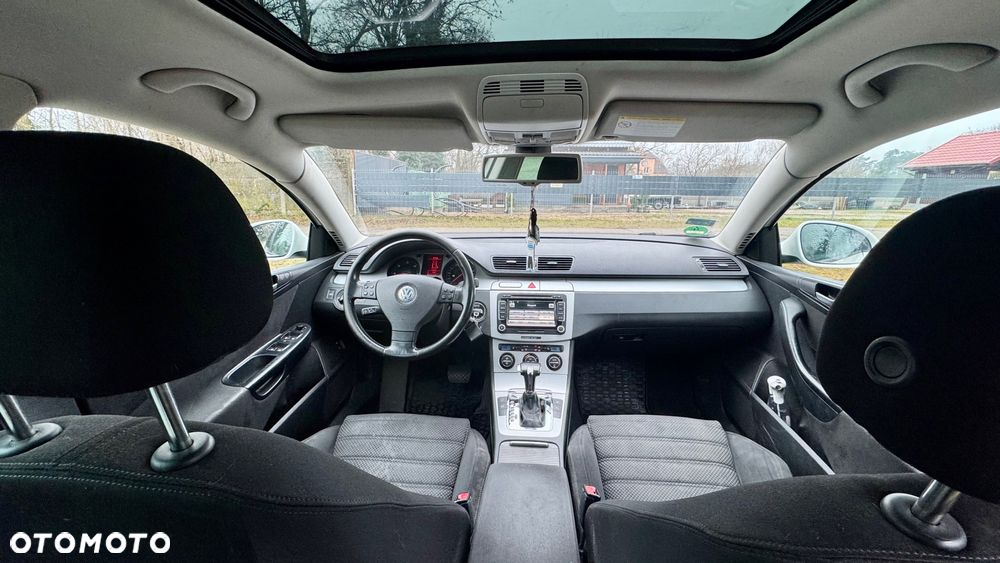 Volkswagen Passat 2.0 TDI DPF DSG Sportline - 7