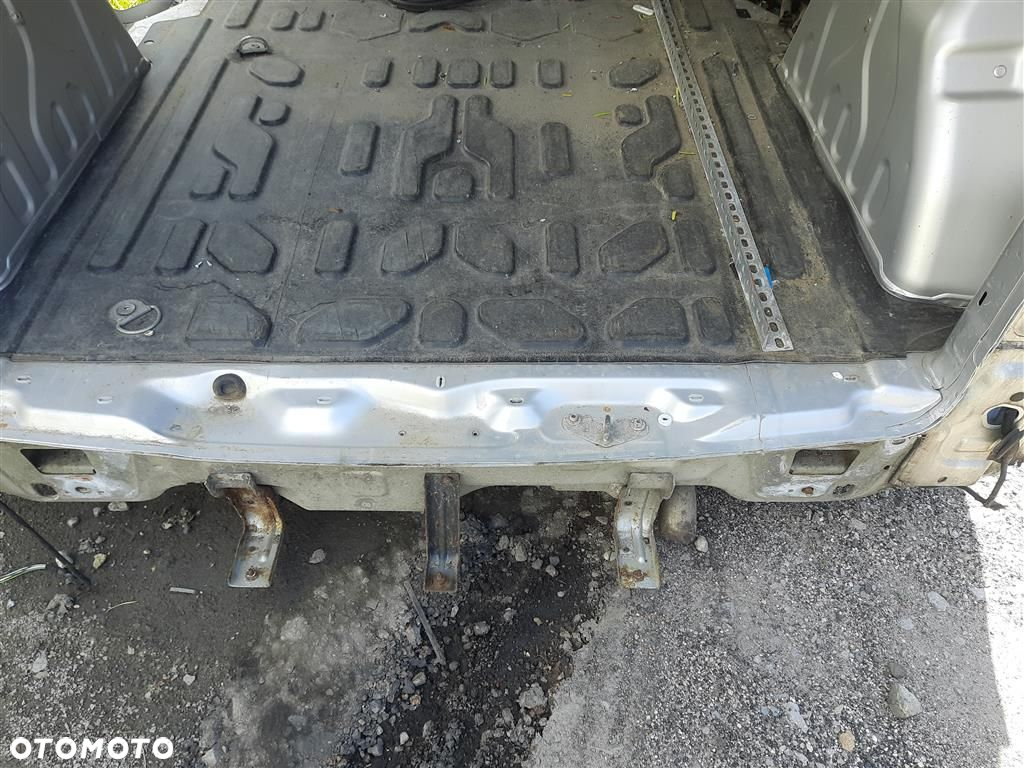 Błotnik tył lewy ćwiartka Fiat Doblo II COMBO D 2009-2014R TOWAROWY SREBRNA - 3