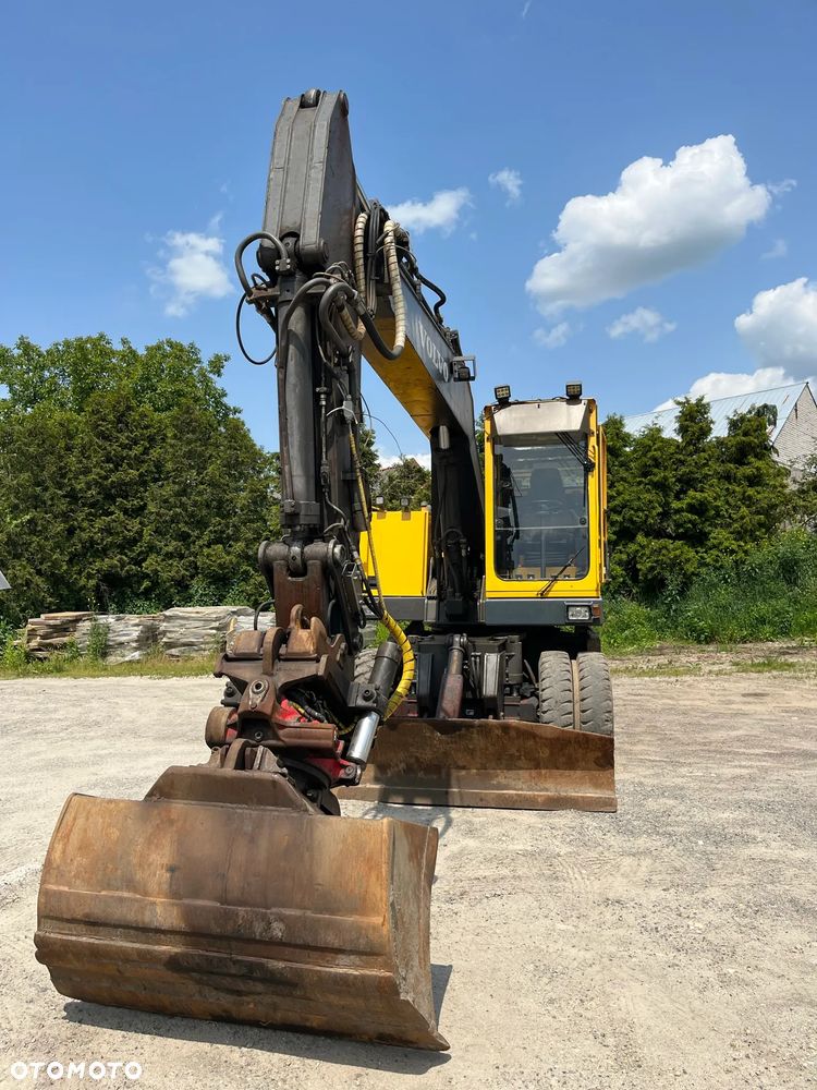 Volvo EW-200 - 4