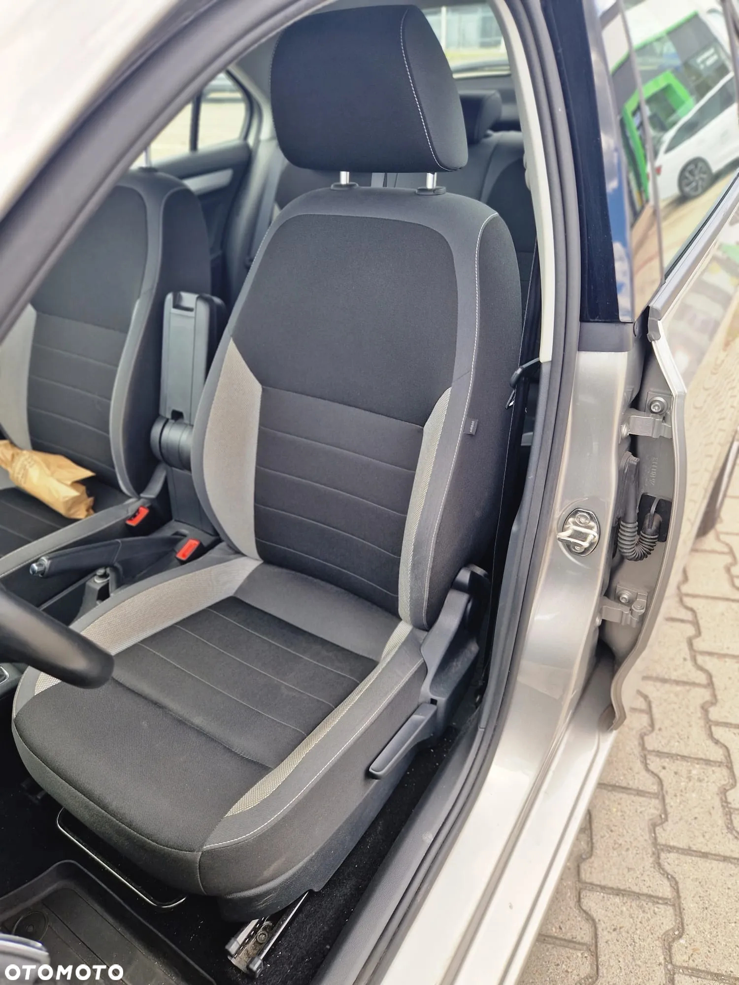 Skoda RAPID 1.0 TSI Ambition - 13